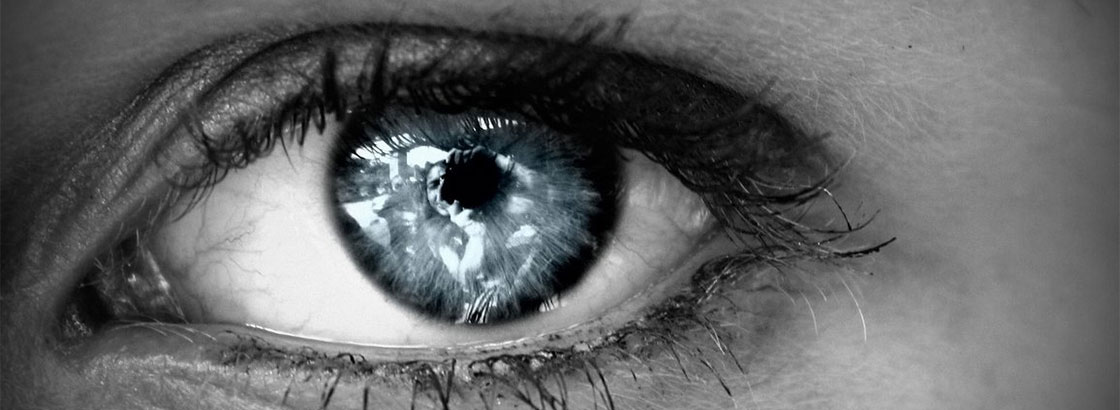 close up of an eye